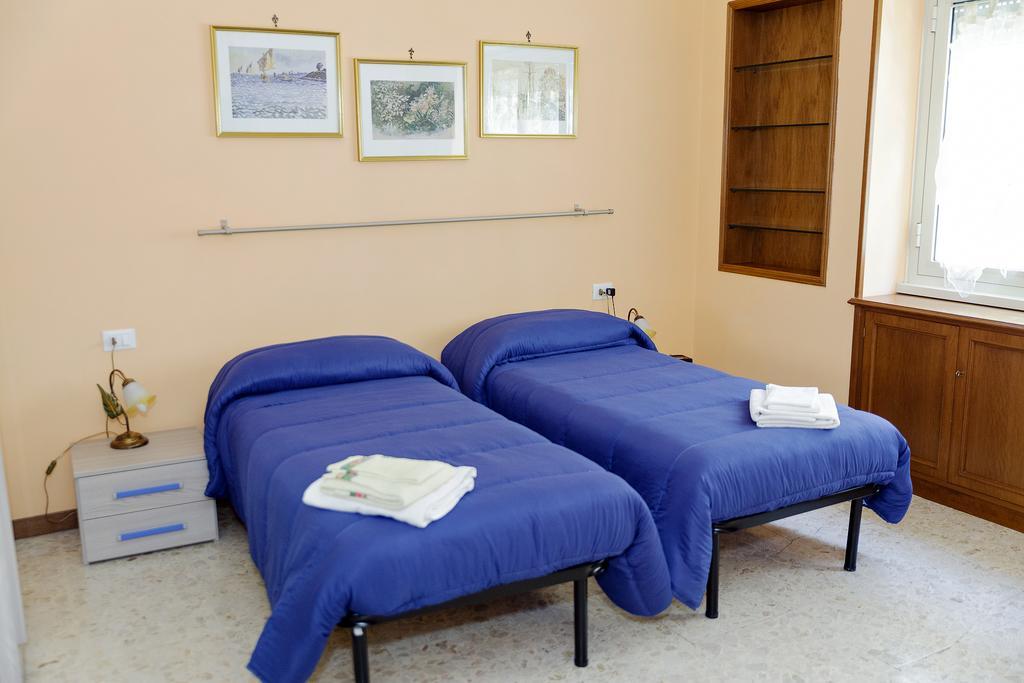 Casa Vacanza Da Andrea Róma Kültér fotó