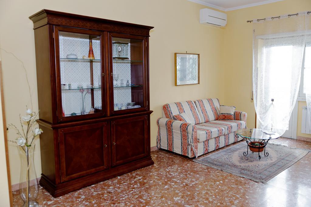 Casa Vacanza Da Andrea Róma Kültér fotó