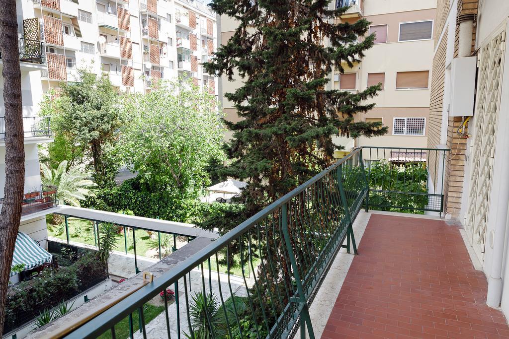 Casa Vacanza Da Andrea Róma Kültér fotó